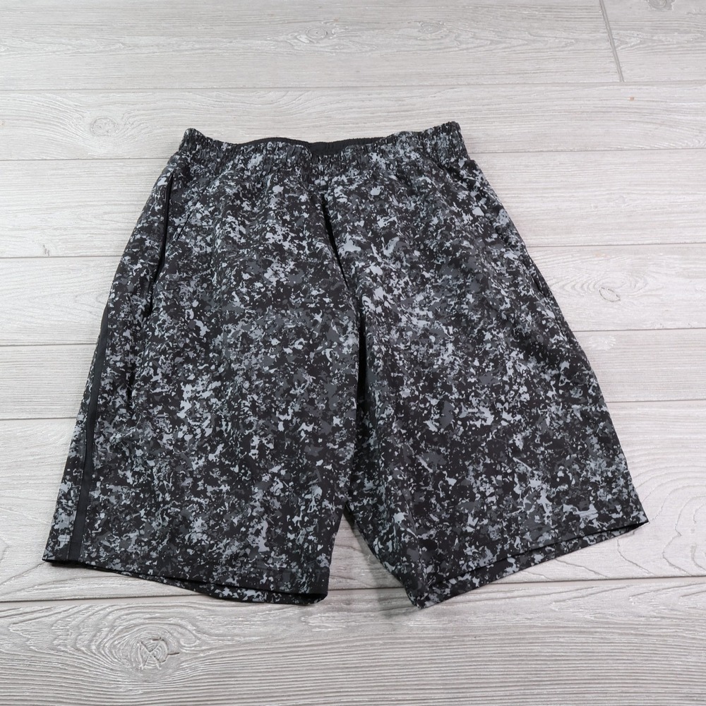Lululemon Pace Breaker 9in Lined Shorts Men's XS Black Grey Camo M7B88S